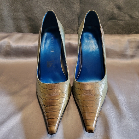 Teal and Brown Heeled Pumps - Picture 4 of 5
